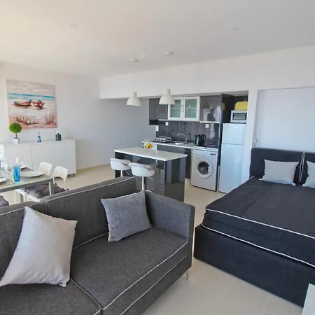 E Mar 3 Appartement