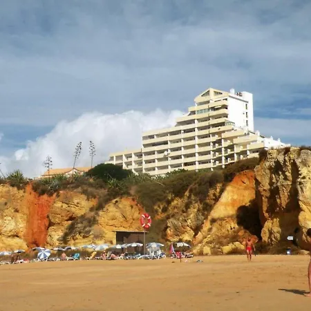 E Mar 3